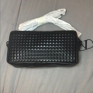 Black Valentino beauty Crossbody